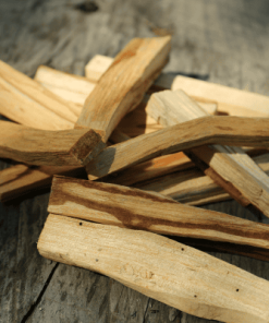 palo santo sticks